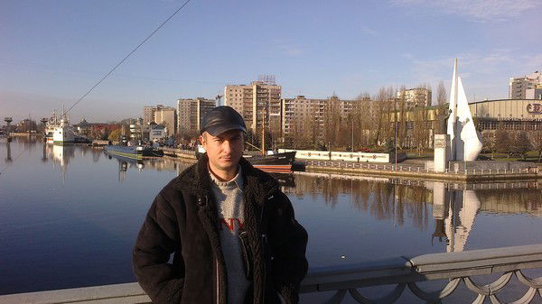 Олег Славов