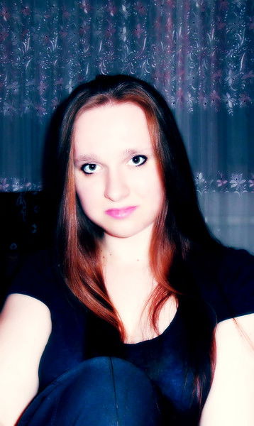 Алёна Попова