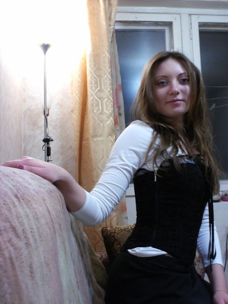 Александра Apostolova