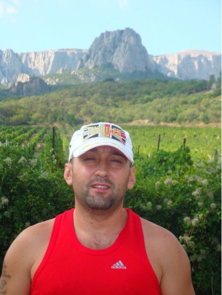 Виталий Арнаут