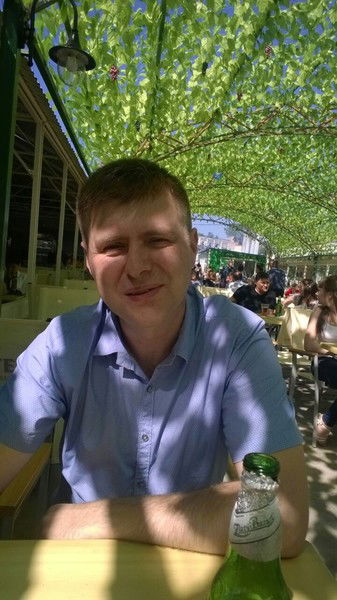 Дмитрий Лесников