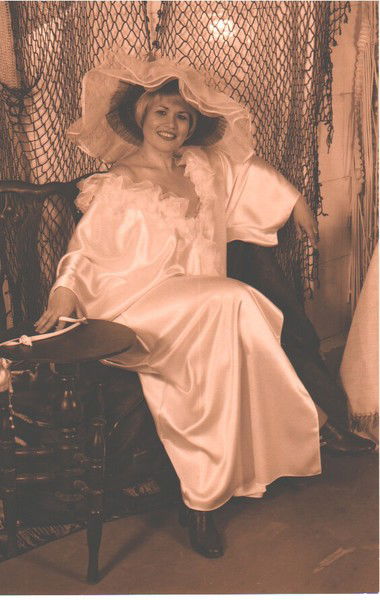 Нелли Пересвет