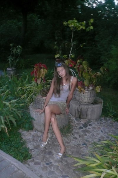 Настя Захарова