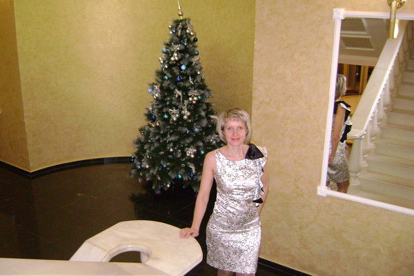 Анна Сазонова