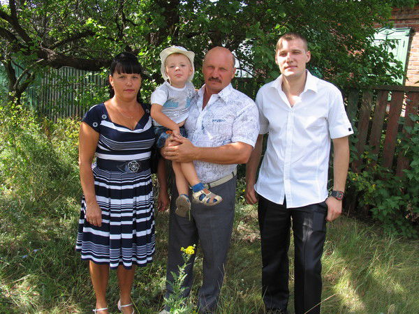 Евгений Иванов