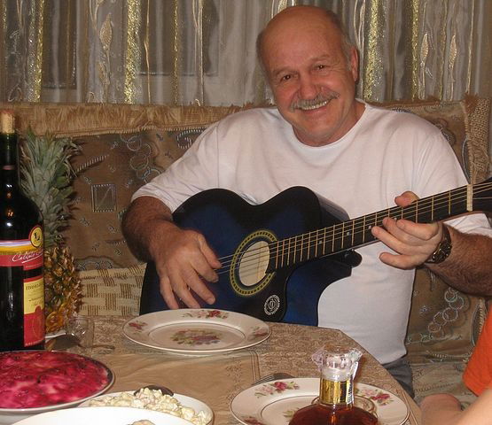 Николай Клейн