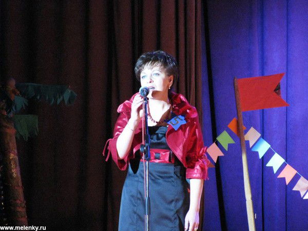 Лариса Райкова