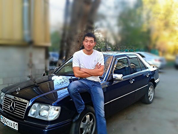 Аскар Айнажаров