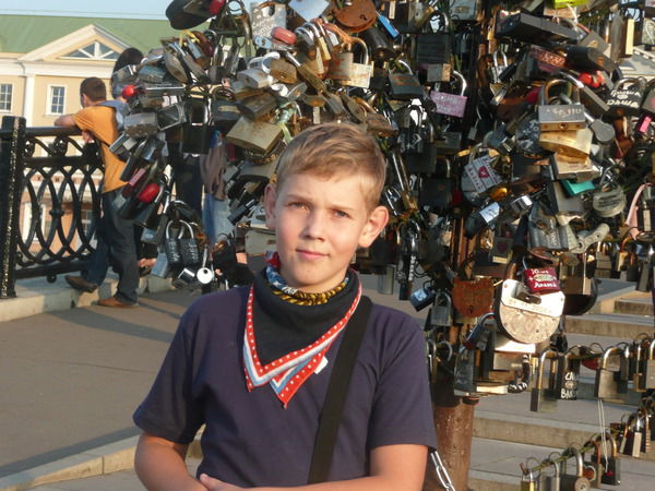 Дмитрий Усачев