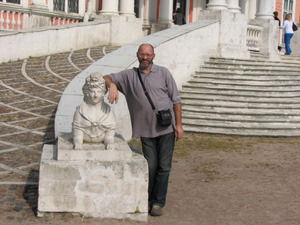 Роман Антонов