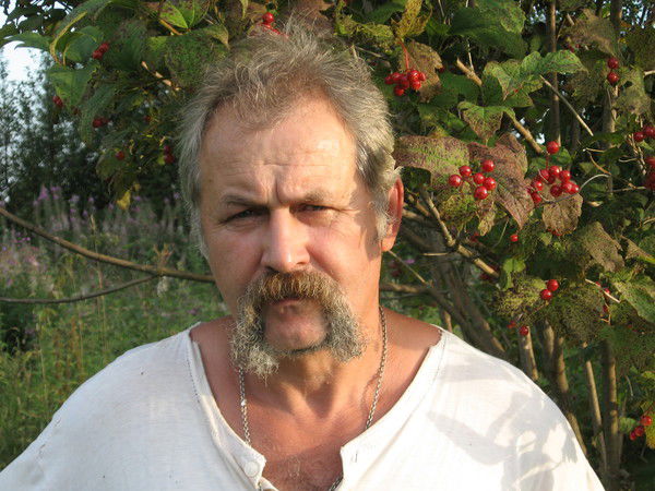 Александр Жданов