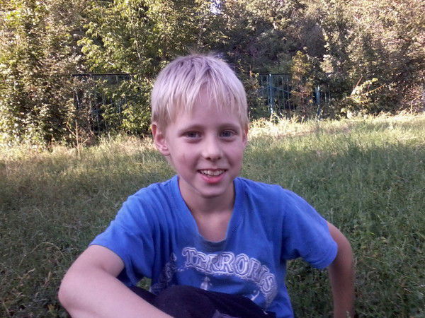 Санёк Овсянников