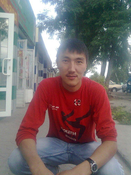 Азамат Алчымбаев