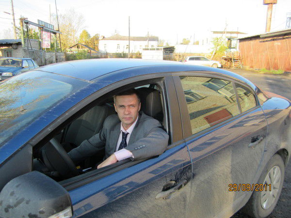 Денис Беляков