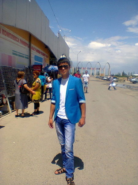 Медет Ескермесов