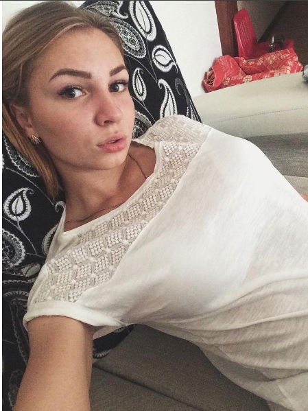 Анюта Селихова