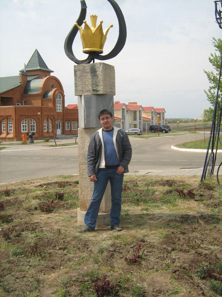 Азат Артыков