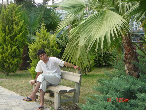 Муслим Комилов