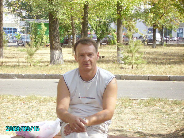 Александр Нетесанов