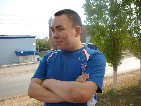 Леха Асабин