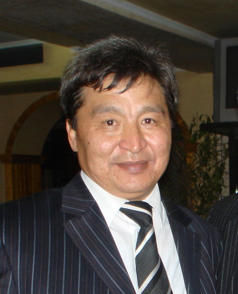 Изали Наурызбаев