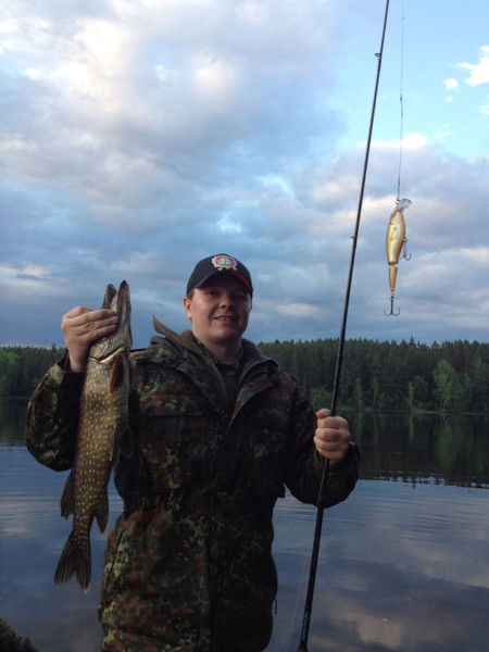 Александр Емельянов