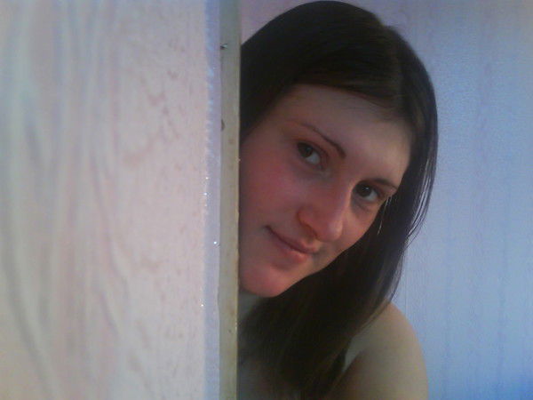 Нютка Анютка