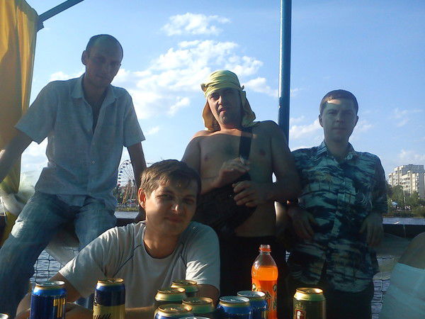 Евгений Иванов