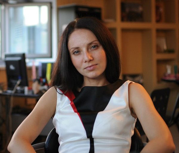 Алена Титова