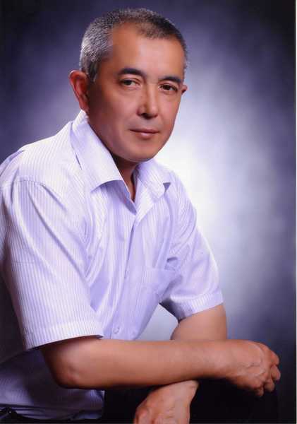 Закир Ахмедов