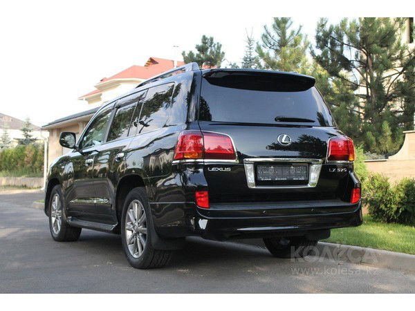 Максат Назарбаев