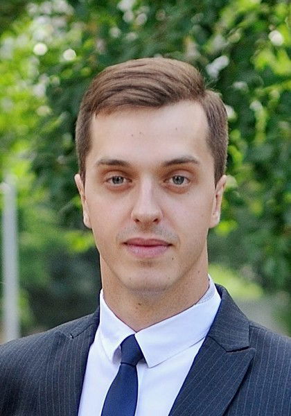 Илья Занозин