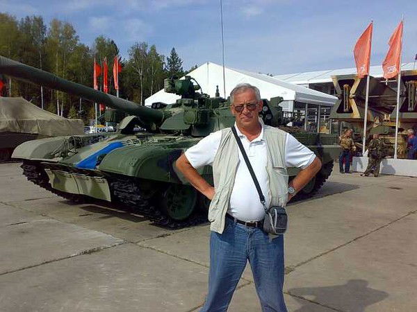 Олег Яровиков