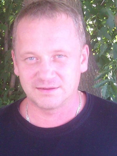 Алексей Маслов