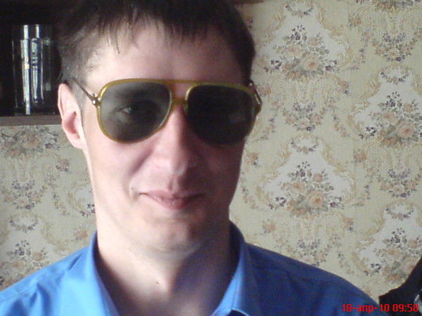 Александр Алексеенков