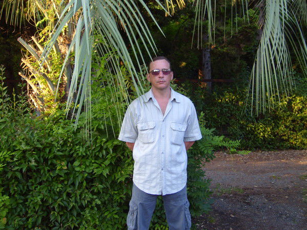 Геннадий Олейник