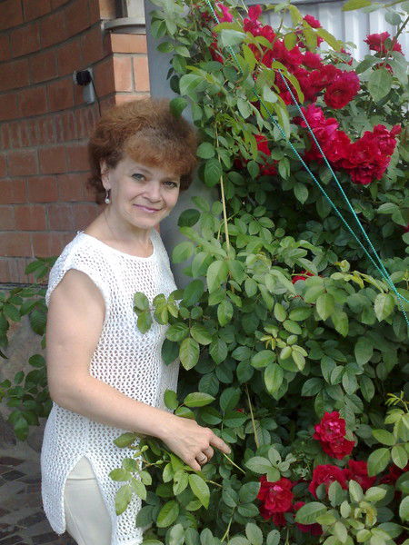 Елена Коблова