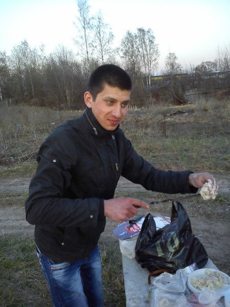 Валентин Никешин