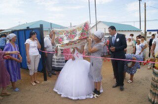 Кайрат И Лаура Аликош