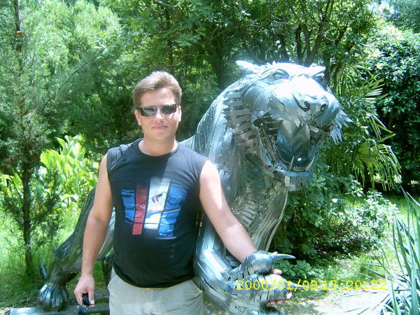 Виктор Ренге