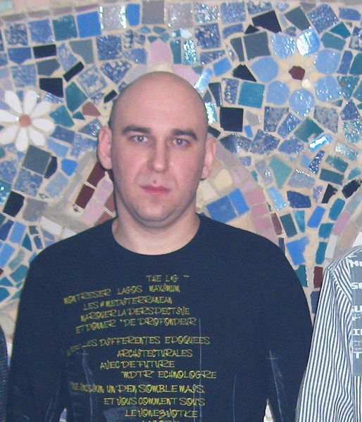 Неизвестно Неизвестно