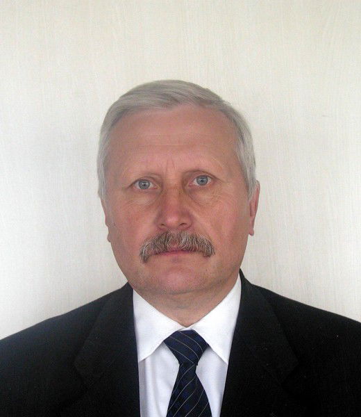 Александр Чудаков