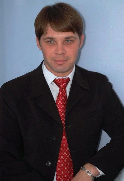 Антон Хохликов