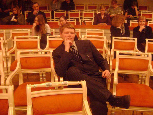 Станислав Степанов