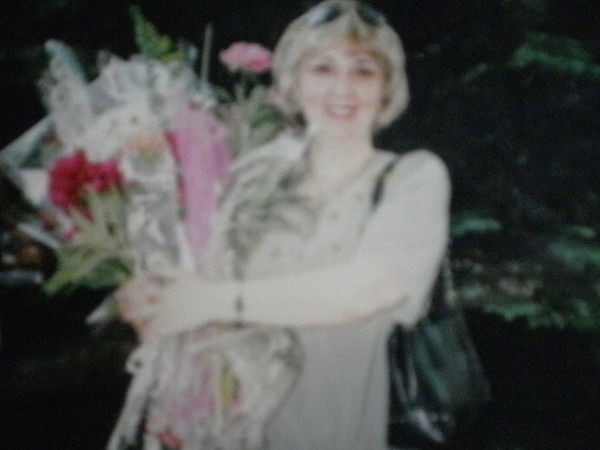 Елена Комова