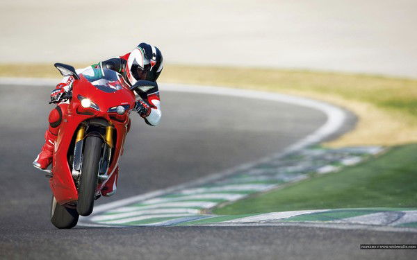 Алексей Кустов