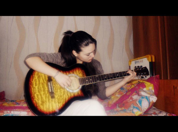 Виктория Попова