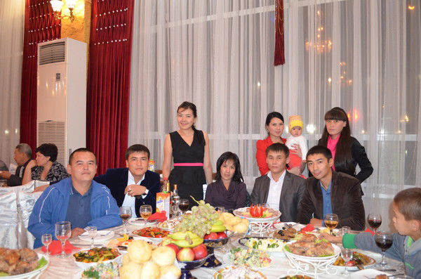 Ак-Бота Жунис