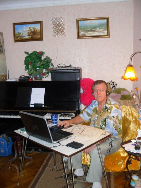 Евгений Безбоженов