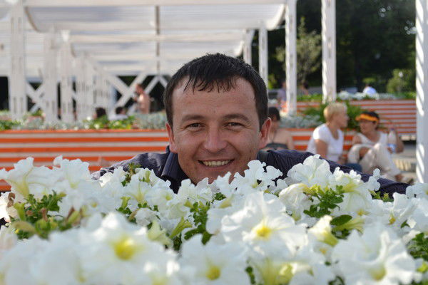 Таджик Строй